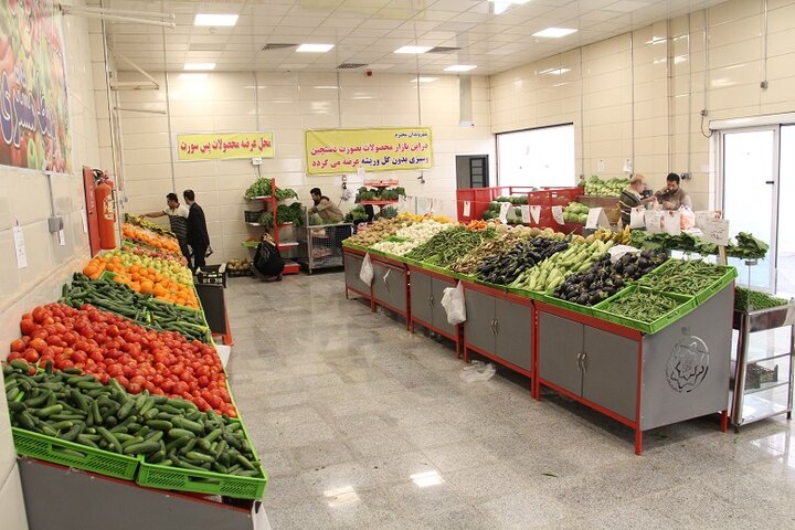 پنج میدان میوه و تره بار تا پایان سال در محله های مرکزی شهر تهران راه اندازی می شوند
