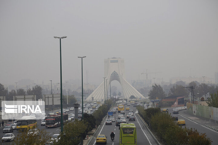 کیفیت هوای تهران برای گروه‌های حساس ناسالم است