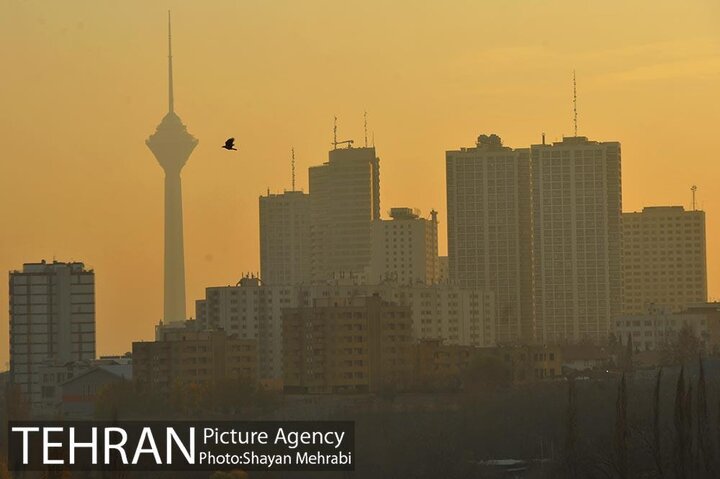 پیگیری موضوع دی‌اکسید گوگرد با سازمان محیط‌زیست است/ فوت سالانه ۶ هزار نفر در تهران به دلیل آلودگی هوا