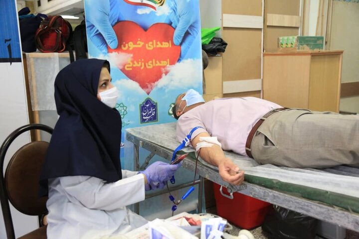 اجرای پویش اهدای خون کارکنان شهرداری منطقه ۱۲