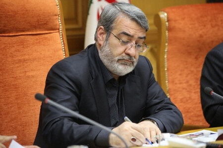 وجود ۱۳۴۵ شهرداری و ۳۷۰۸۰ دهیاری در کشور یک سرمایه اجتماعی است