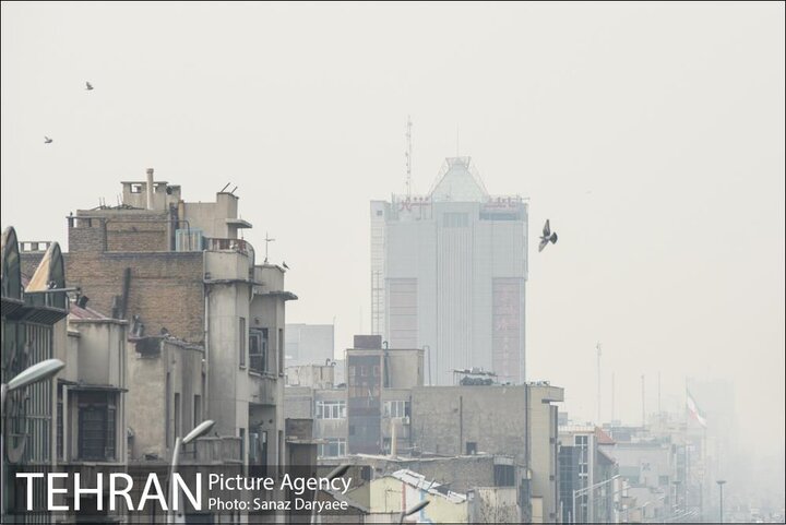 تهران در محاصره ذرات معلق و کرونا