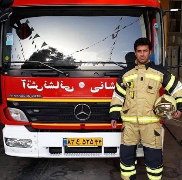 یک آتش نشان حین عملیات اطفای حریق شهید شد