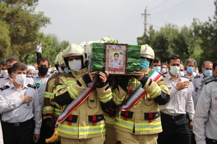 شصتمین شهید آتش نشان تهران در خاک آرامید