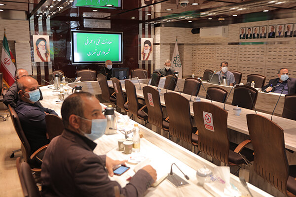نشست راهبری احداث فضاهای جدید در اطراف پایانه جدید شرق
