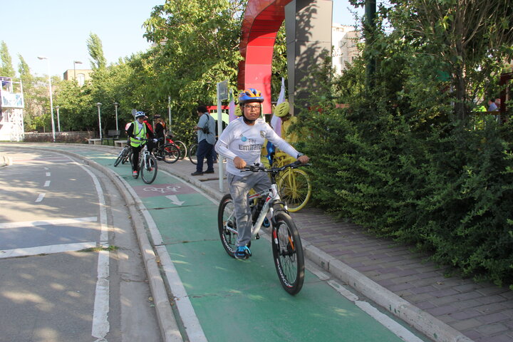 پیشرفت احداث مسیر دوچرخه سواری در معابر شمال شرق تهران
