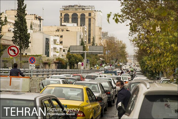 اتلاف وقت ۱.۵ میلیارد ساعتی تهرانی‌ها در ترافیک