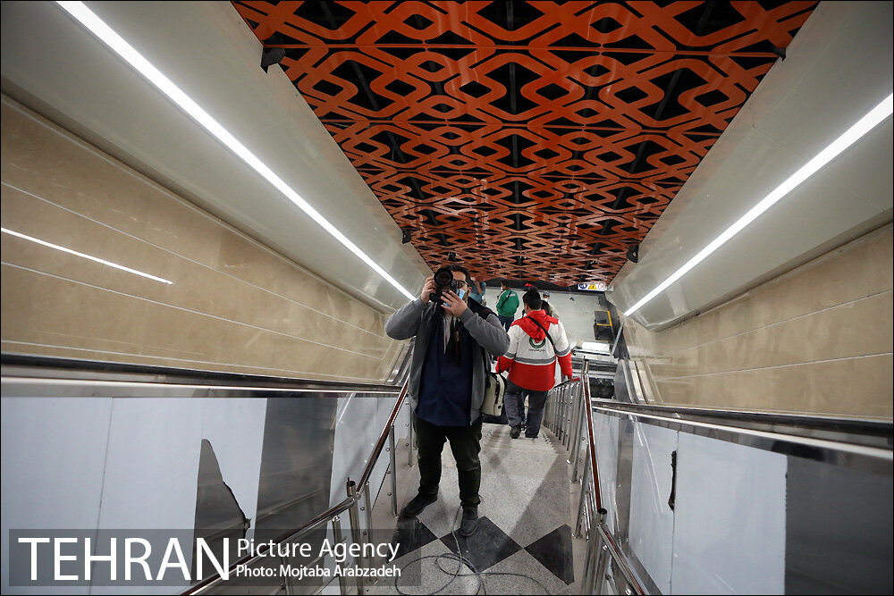 تور عکاسی از ایستگاه مترو برج میلاد