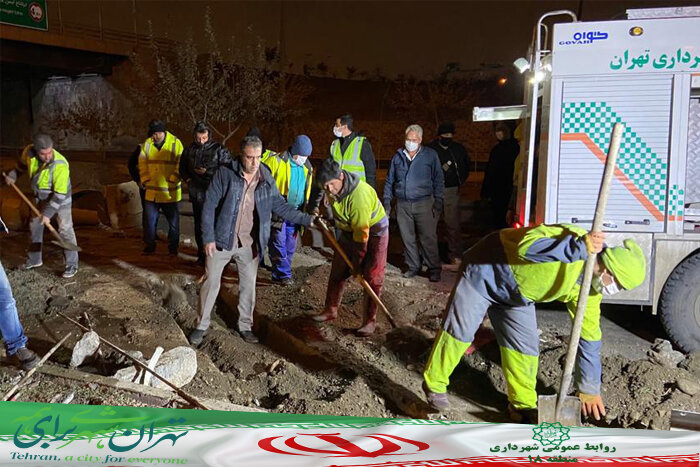 تلاش ۴۸ ساعته نیروهای خدمات شهری جنوب غرب تهران