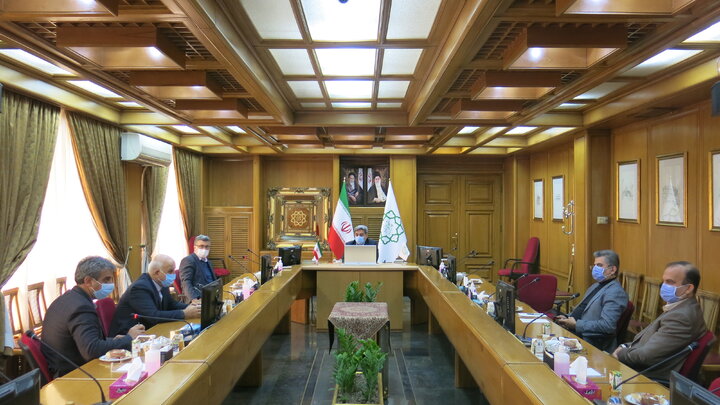 دیدار جمعی از مقامات ارشد حوزه بهداشت و درمان کشور با شهردار پایتخت