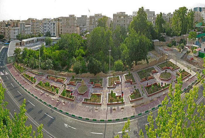 باغ ایرانی در سه فازدر منطقه ۵ اجرا می شود