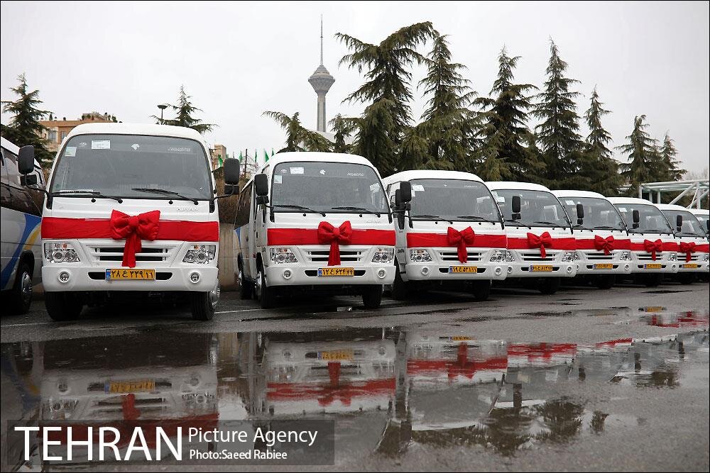 آیین بهره برداری از ۱۱۰ دستگاه اتوبوس و مینی بوس ناوگان حمل و نقل عمومی تهران