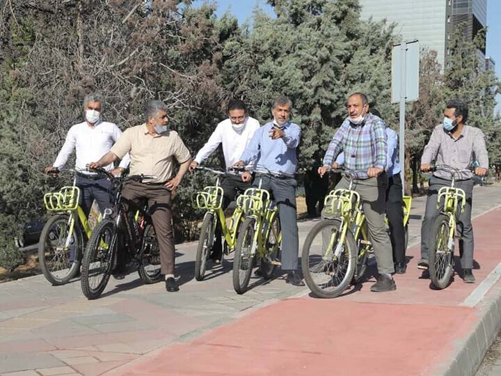 پایش میدانی پروژه های احداث پل دوچرخه بوستان فدک و پل اتصال کوی نصر به برج میلاد
