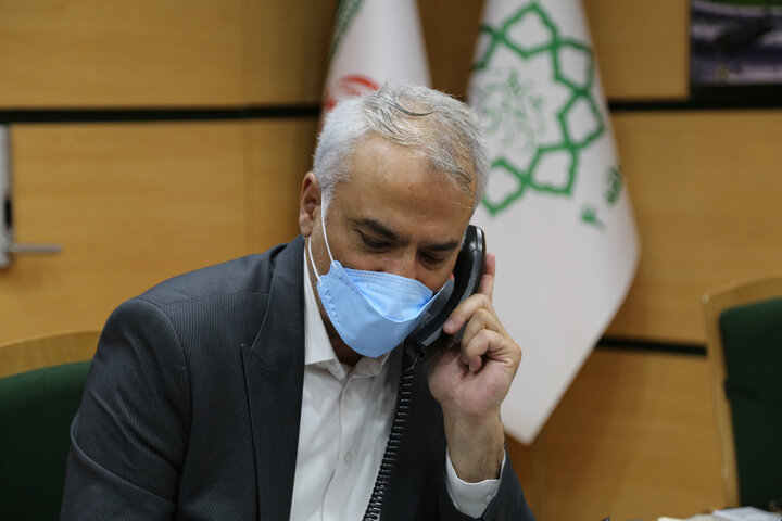 گفتگوی تلفنی ۱۳۱ شهروندان با شهردار منطقه ۴ 