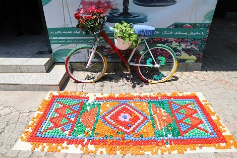  نمایشگاه کاردستی و صنایع دستی از دورریختنی ها
