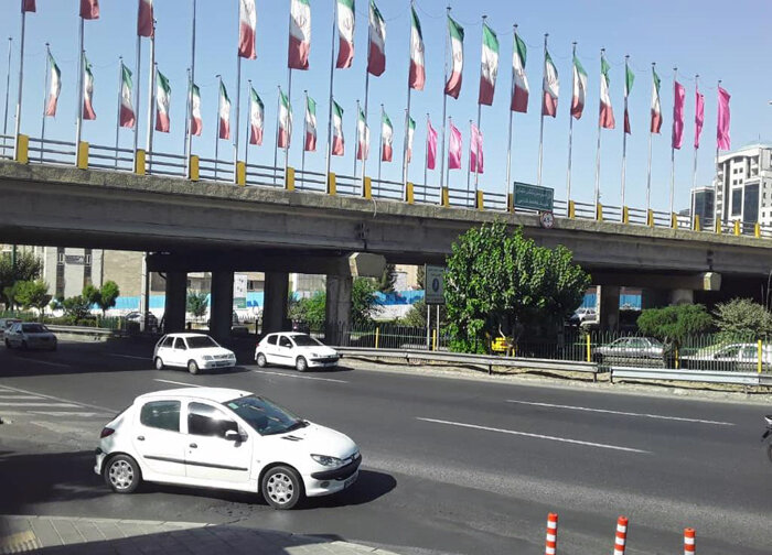 اتمام عملیات مقاوم سازی پل تقاطع بزرگراه یادگار امام(ره) با بلوار مرزداران تا بهمن ماه