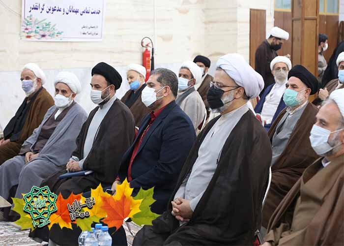 برگزاری دومین نشست فصلی ائمه جماعات منطقه ۱۰ در مسجدالرضا (ع)