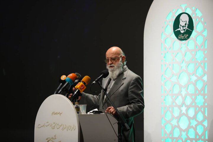 چمران: نسل آینده اگر راه حاج قاسم را برود پیروز خواهد بود