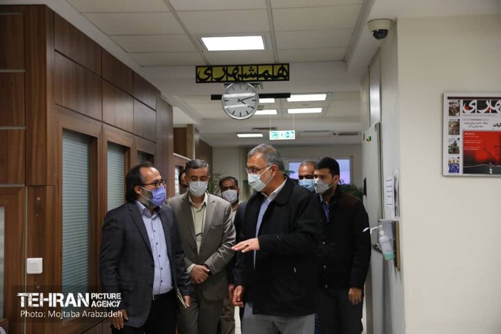 بازدید شهردار تهران از همشهری 