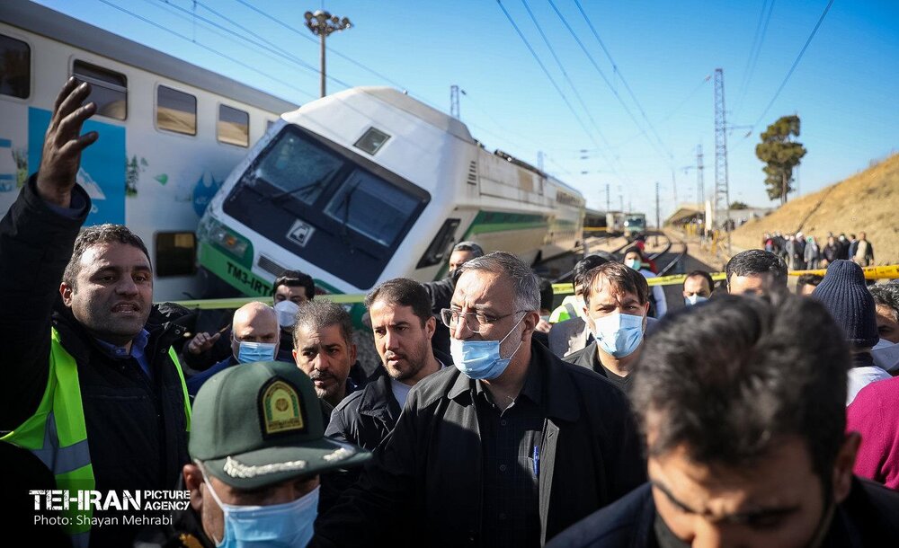 برخورد دو رام قطار در ایستگاه چیتگر مترو تهران