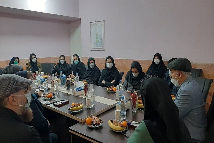 ضرورت صیانت از خانواده و توسعه شبکه محلی کانون‌های سلامت‌محور