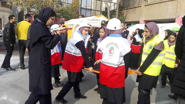 برگزاری مانور سراسری پناه‌گیری در زمان وقوع زلزله در پایتخت 