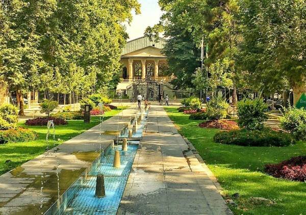 باغات تهران بر سر دو راهی خانه یا برج!