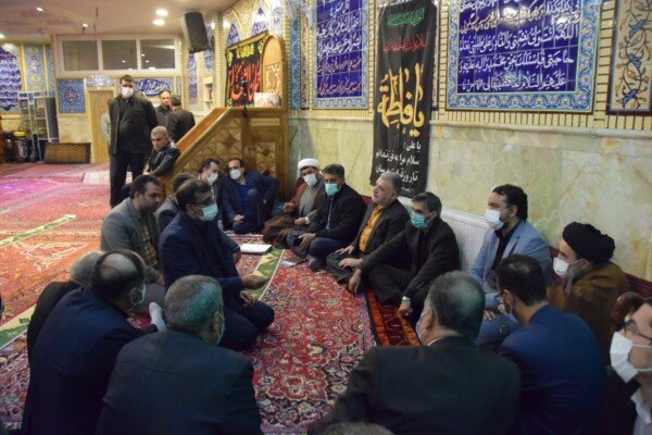 دیدار شهردار منطقه ۲۰ با شهروندان در مسجد حجتیه
