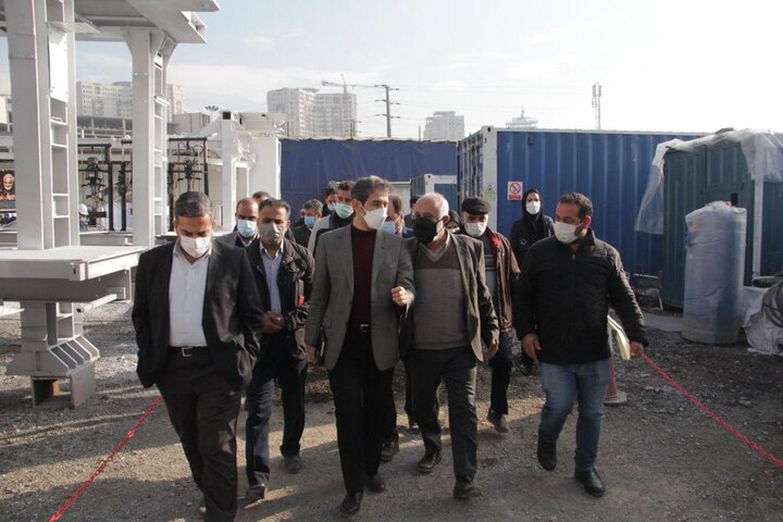 تسریع در عملیات اجرایی فاز غربی مسیر خط ۱۰ هم‌زمان با فاز شرقی/بررسی احداث خط LRT در منطقه ۲۲