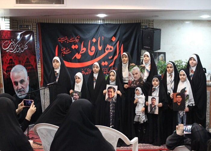 اجرای بیش از بیست عنوان برنامه فرهنگی در منطقه ۱۱ به مناسبت شهادت سردار سلیمانی 