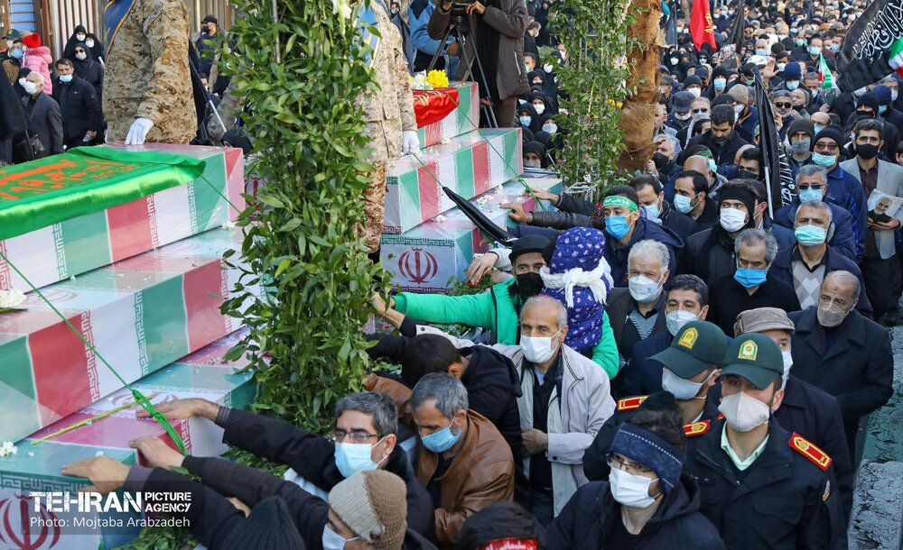 مراسم تشییع پیکر ۱۵۰ شهید گمنام در تهران
