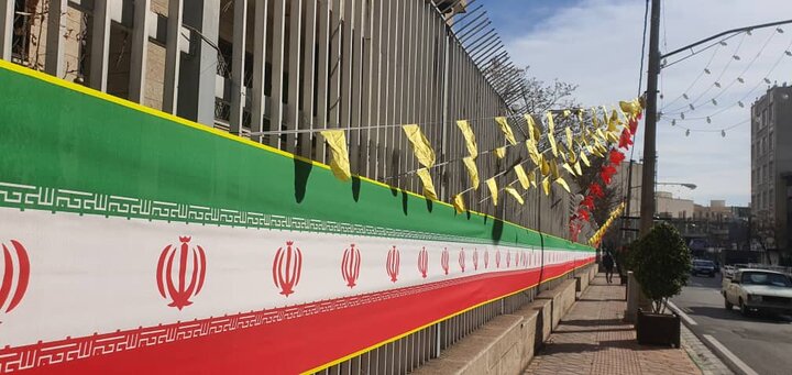 فضاسازی معابر منطقه ۴ در آستانه دهه فجر