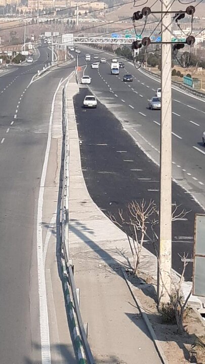 احداث توقفگاه اضطراری در بزرگراه آزادگان
