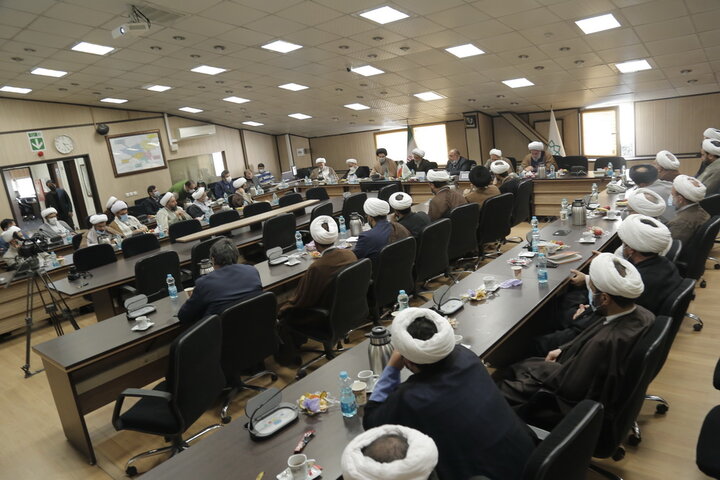 منطقه ۲۱ با کمک ائمه جماعات و جامعه روحانیت در بحث تبلیغات دینی خواهد درخشید