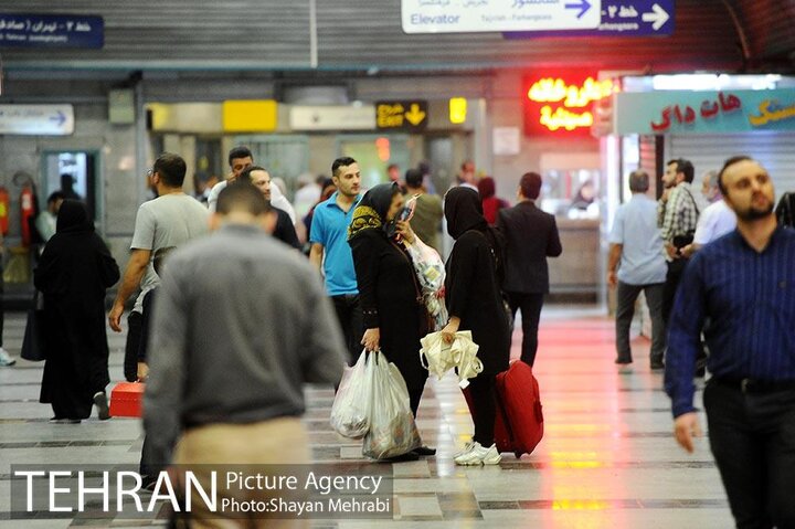 قطار نابسامان دستفروشی به ایستگاه پایانی رسید/ طرح جدید ساماندهی دستفروشان مترو چگونه است؟