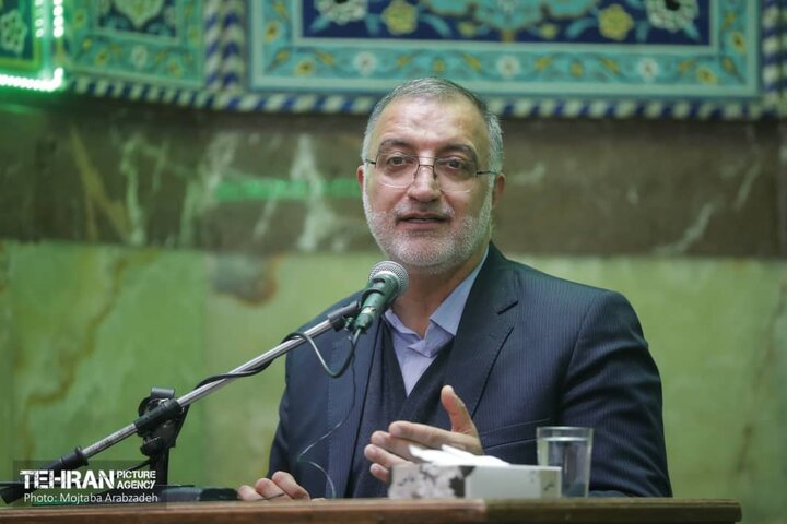 سخنرانی شهردار تهران در مسجد النبی(ص) 