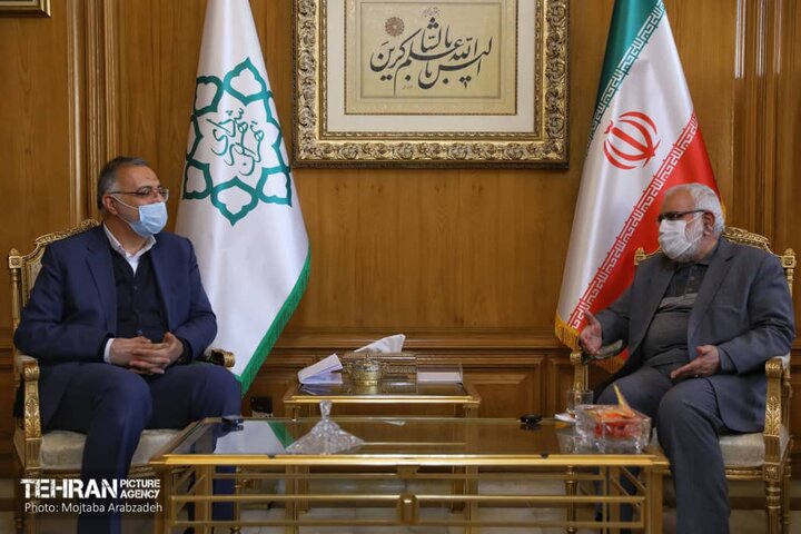 جلسه شهردار تهران با رئیس کمیته امداد امام خمینی (ره)