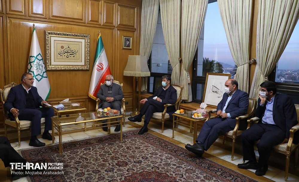 دیدار رئیس کمیته امدادخمینی (ره) با شهردار تهران