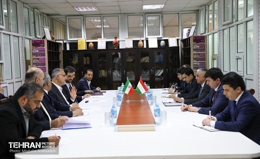 دیدار شهردار تهران با رییس سازمان توسعه گردشگری تاجیکستان