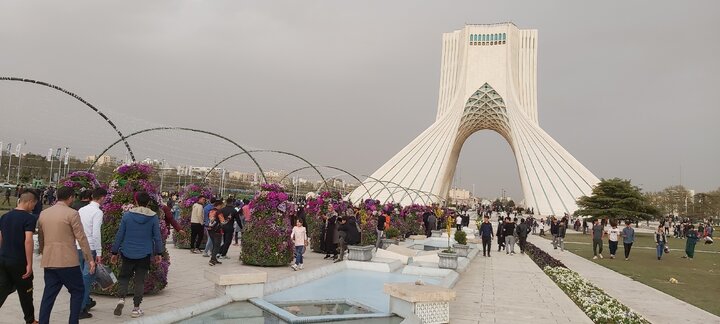جلوه‌گری نوروز ۱۴۰۱ در منطقه ۹
