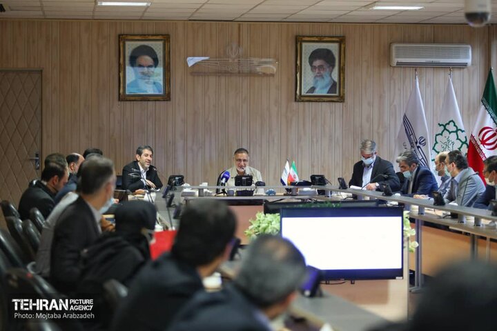  ضرورت تشکیل مرکز مدیریت یکپارچه حمل و نقل عمومی/۷درصد فرسودگی ناوگان باعث آلودگی ۳۸درصدی هوا می‌شود