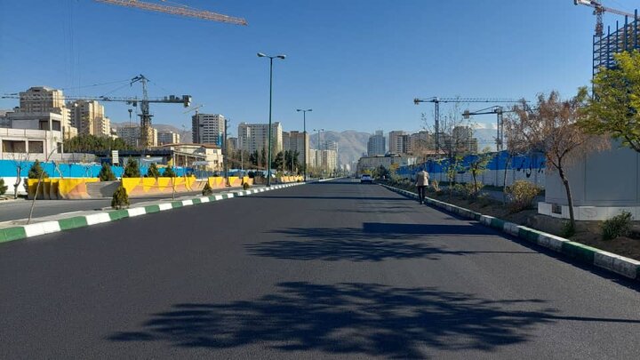 آسفالت‌ریزی ۷هزار و ۸۰۰ متر مربعی معابر منطقه ۲۲ طی دو هفته
