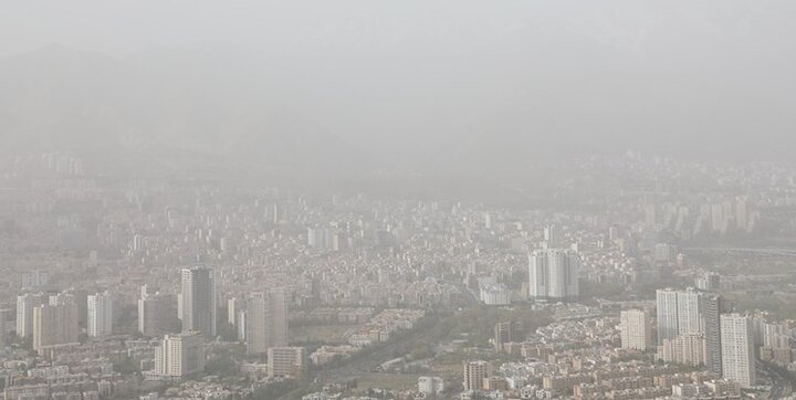 هوای تهران همچنان ناسالم برای گروه‌های حساس/ ۱۲ ایستگاه در وضعیت قرمز