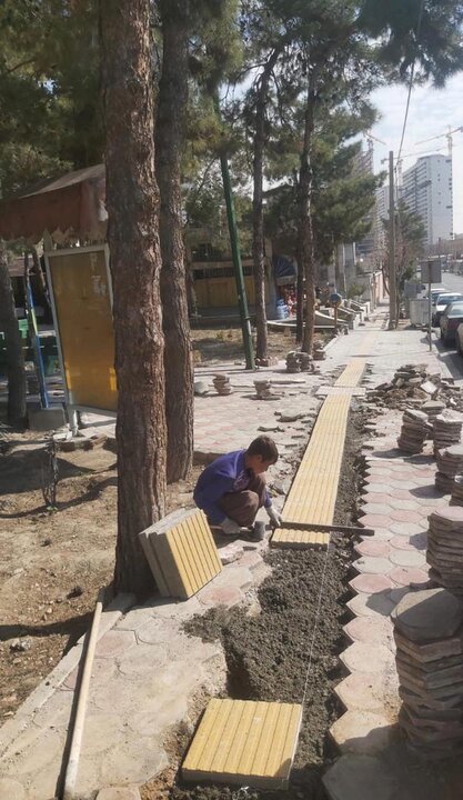 اجرای عملیات مناسب‌سازی چهار بوستان در منطقه ۲۲ 