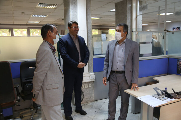 رضایتمندی شهروندان با همت همگانی کارکنان منطقه ۲۲