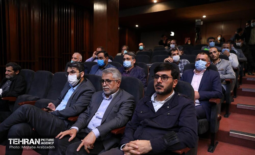 نشست صمیمی فعالان فرهنگی و اجتماعی با شهردار تهران