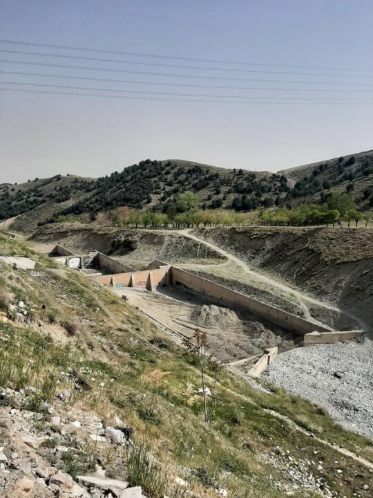 ۱۲۱ هزار تن رسوبات از مسیل‌های شمال تهران جمع‌آوری شد