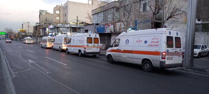 استقرار آمبولانس‌های شرکت شهر سالم در محل نماز عید فطر