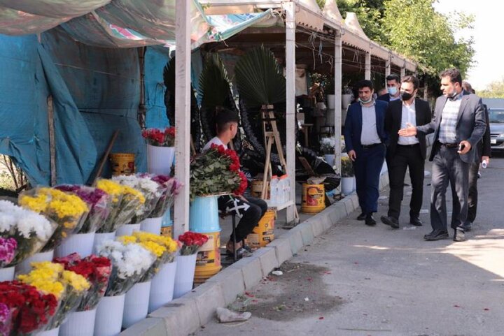 ضرورت ساماندهی گل‌فروشان مسیر بهشت زهرا (س)