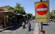 نصب استوانه پلاستیکی در خیابان آزادی تا زمان جایگزینی «گل‌جای»